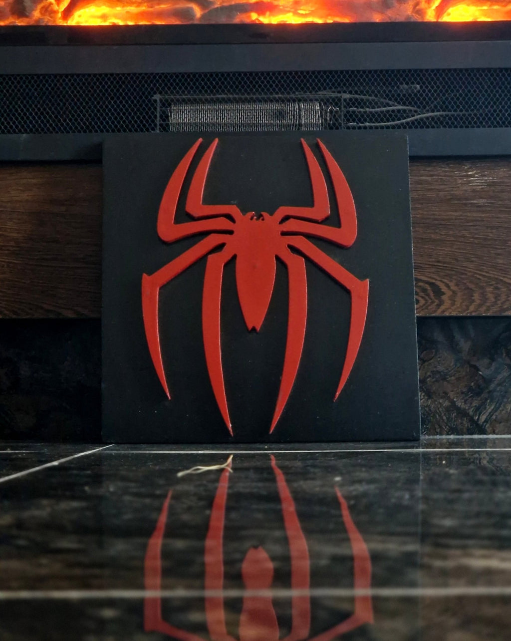 SPIDER - MAN 3D FRAME IN WOODEN ART (30% OFF) - MINDSTONE