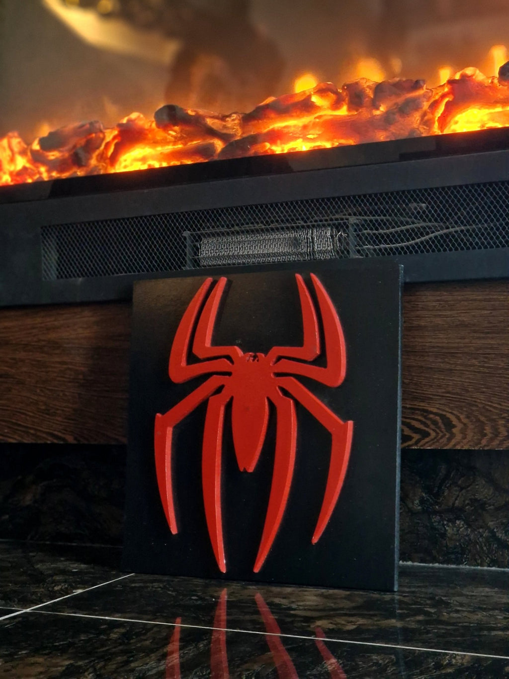 SPIDER - MAN 3D FRAME IN WOODEN ART (30% OFF) - MINDSTONE